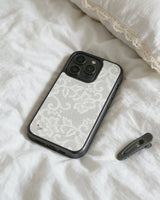 chantilly-glass-case-v4