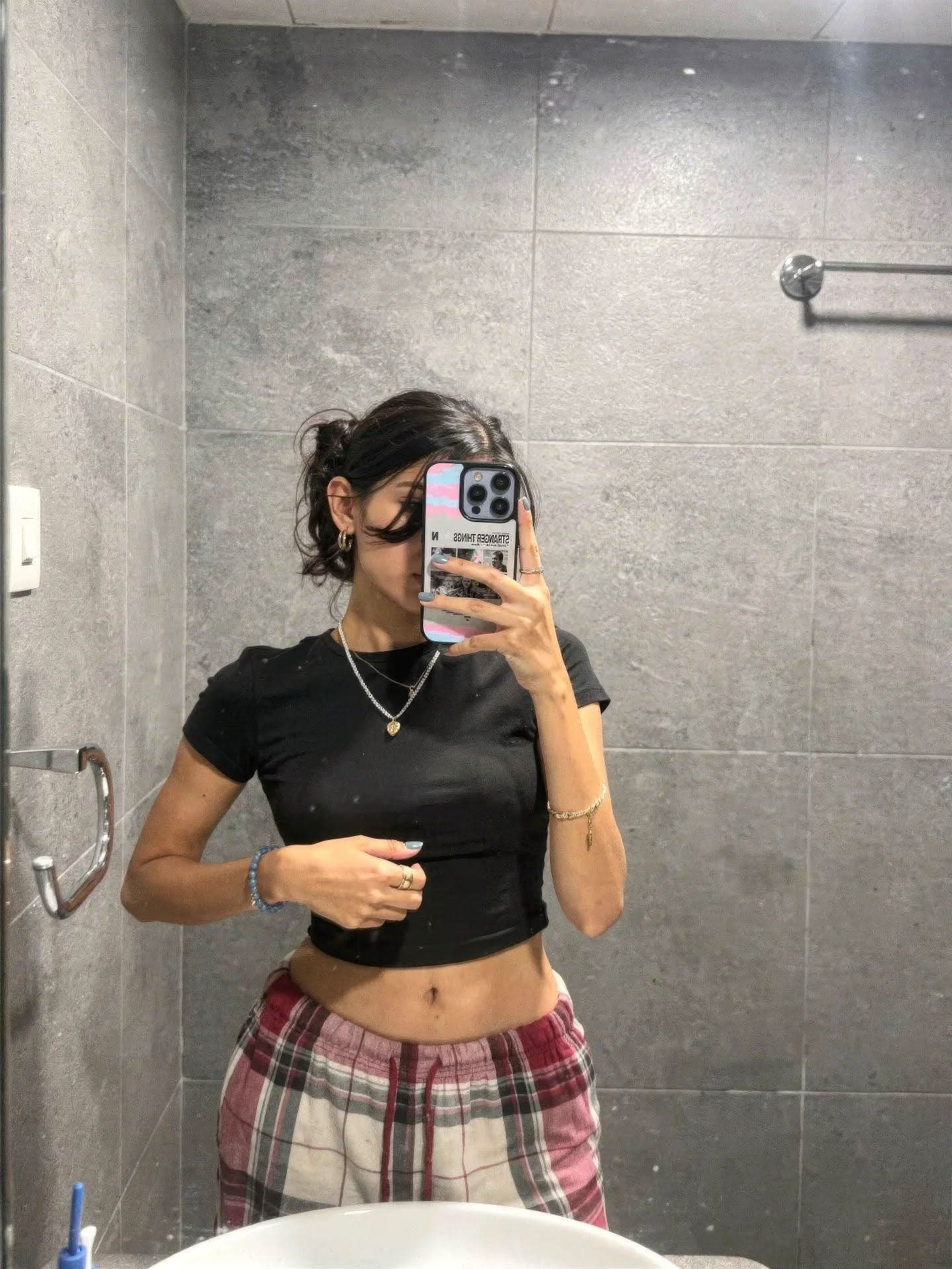 friends don't lie. - GRLHOOD™